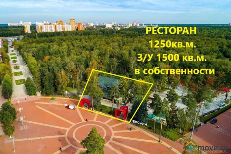 нежилое здание, 1250 м²