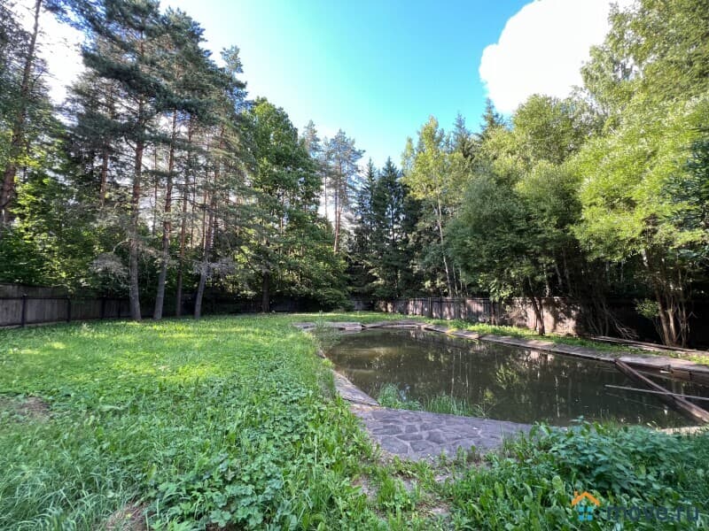 дом, 250 м&sup2;