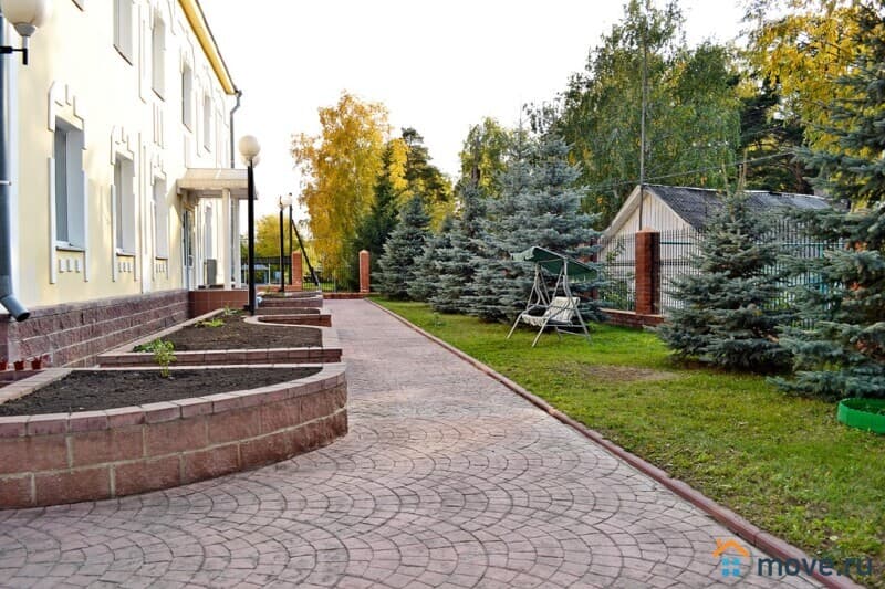 коттедж, 740 м²