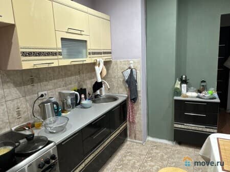 Продается 1-комнатная квартира, 37.7 м², Омск, улица Звездная, 10 Продается 1-комнатная квартира, 37.7 м², Омск, улица Звездная, 10