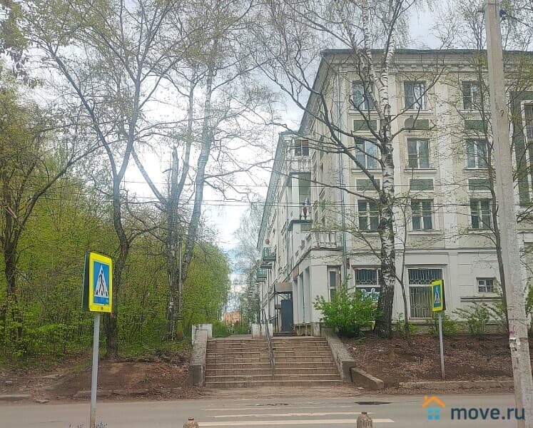 торговое помещение, 310 м²