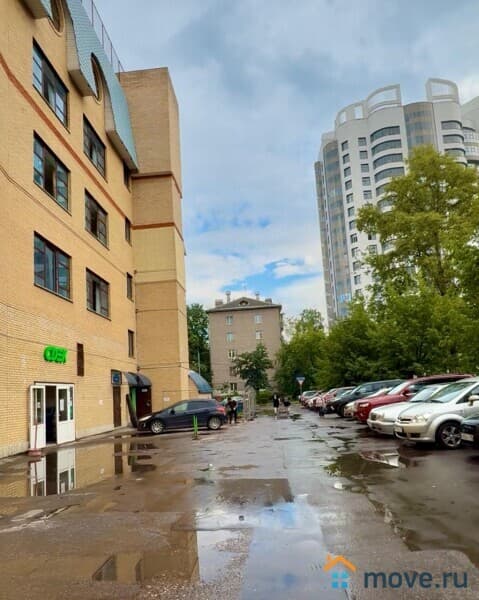 машиноместо, 18 м²