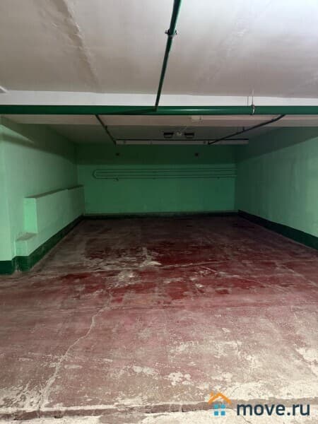 машиноместо, 18 м²
