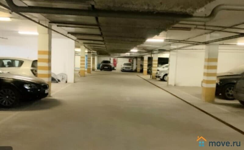машиноместо, 18 м²