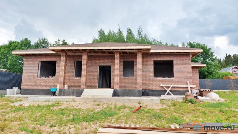 дом, 250 м&sup2;