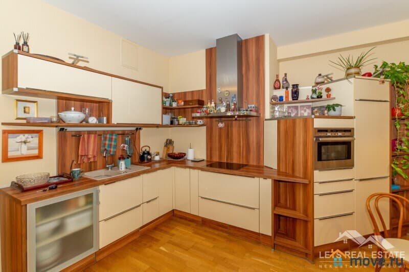 3-комн. квартира, 75 м²