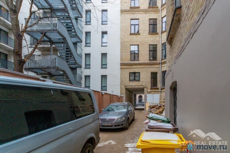 2-комн. квартира, 59.6 м²