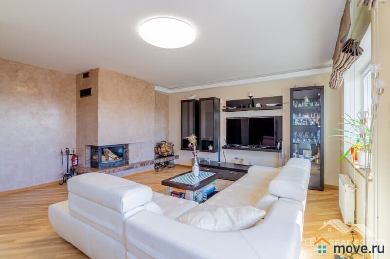 3-комн. квартира, 120.8 м²
