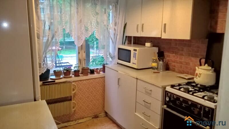 комната, 12 м&sup2;