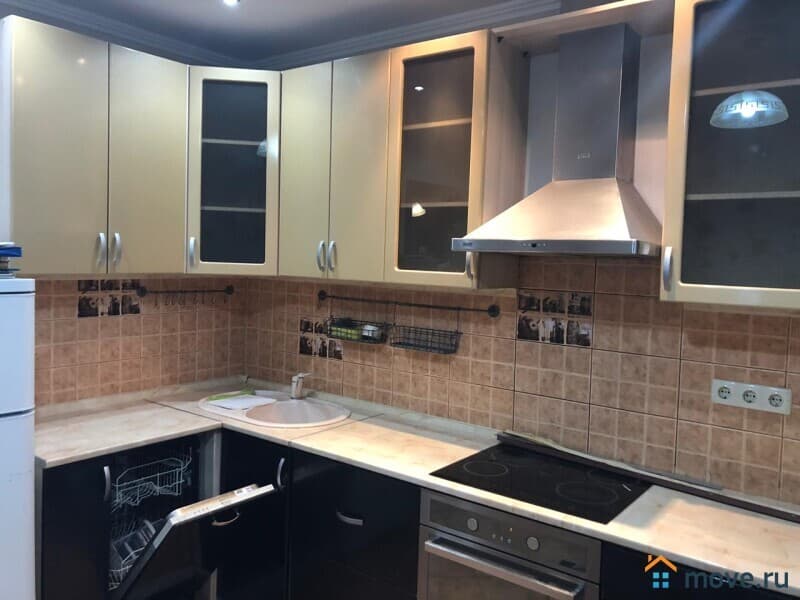 2-комн. квартира, 80 м&sup2;