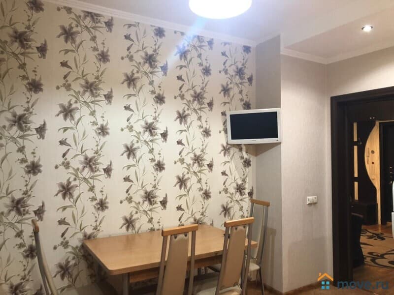 2-комн. квартира, 80 м&sup2;