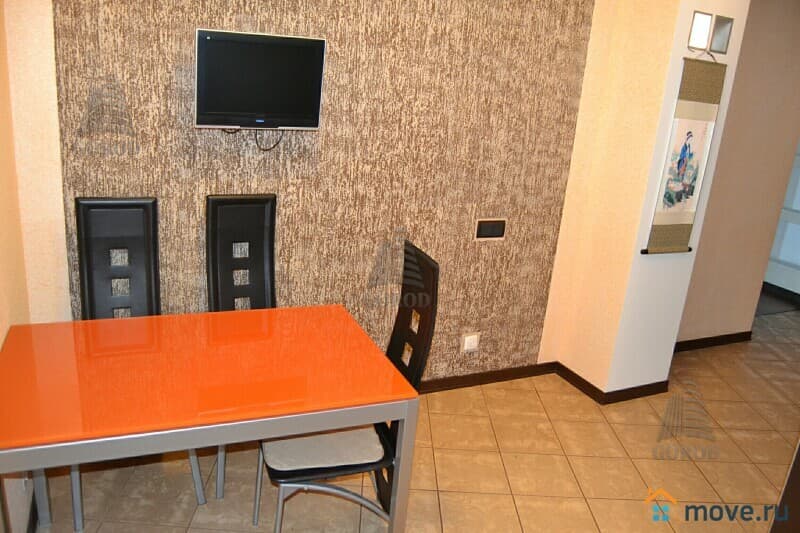 2-комн. квартира, 95 м&sup2;
