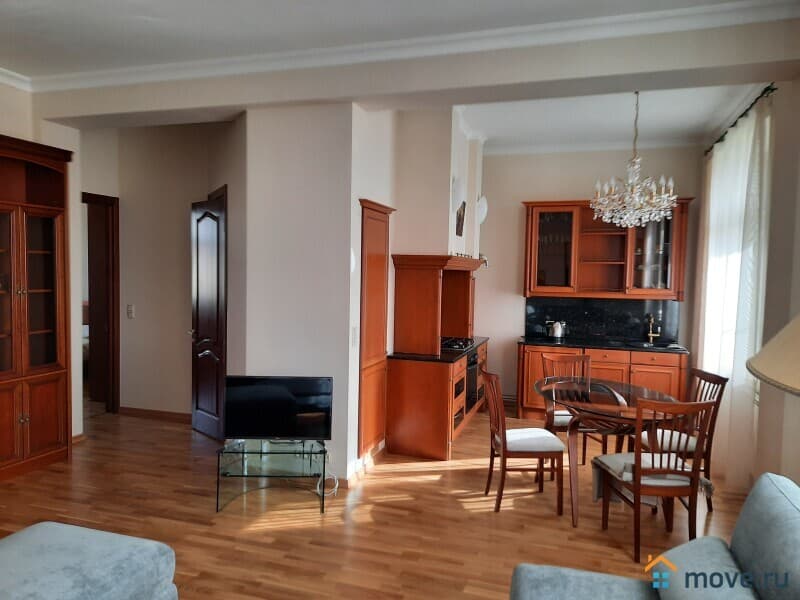 2-комн. квартира, 58 м&sup2;