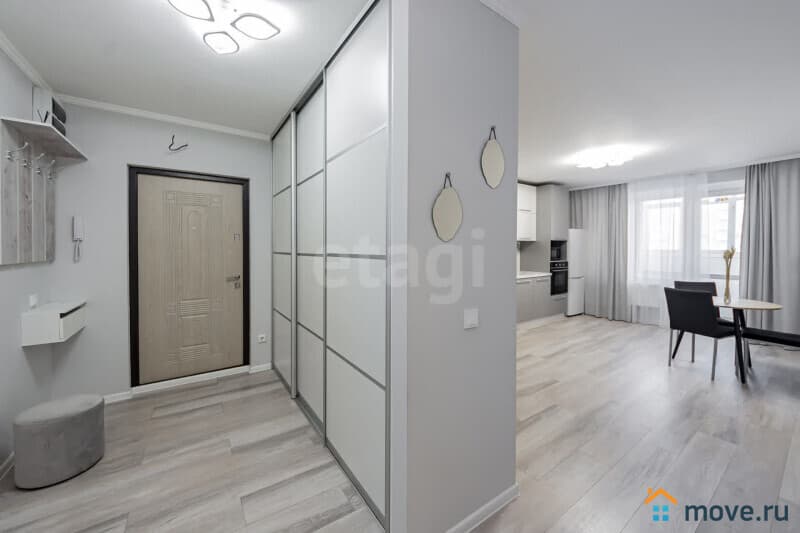 2-комн. квартира, 67.7 м²