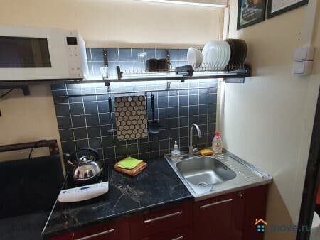 Аренда 1-комнатной квартиры на сутки, 15 м², Астрахань, улица Свердлова, 53 Аренда 1-комнатной квартиры на сутки, 15 м², Астрахань, улица Свердлова, 53