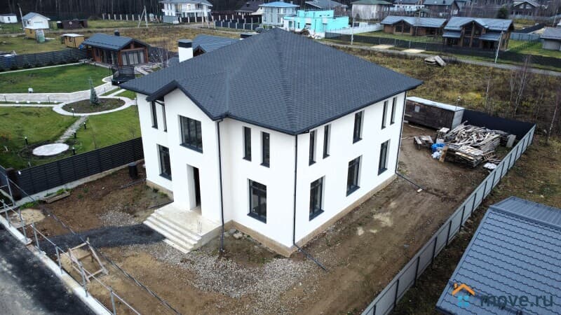 дом, 332 м&sup2;