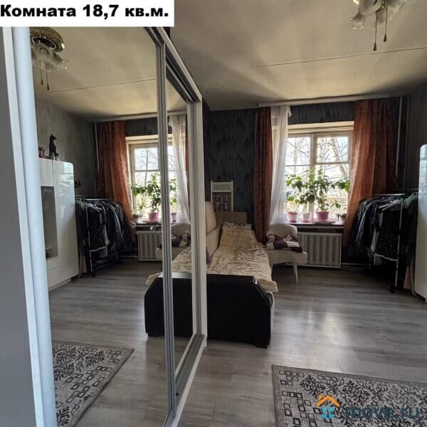 комната, 18.7 м&sup2;