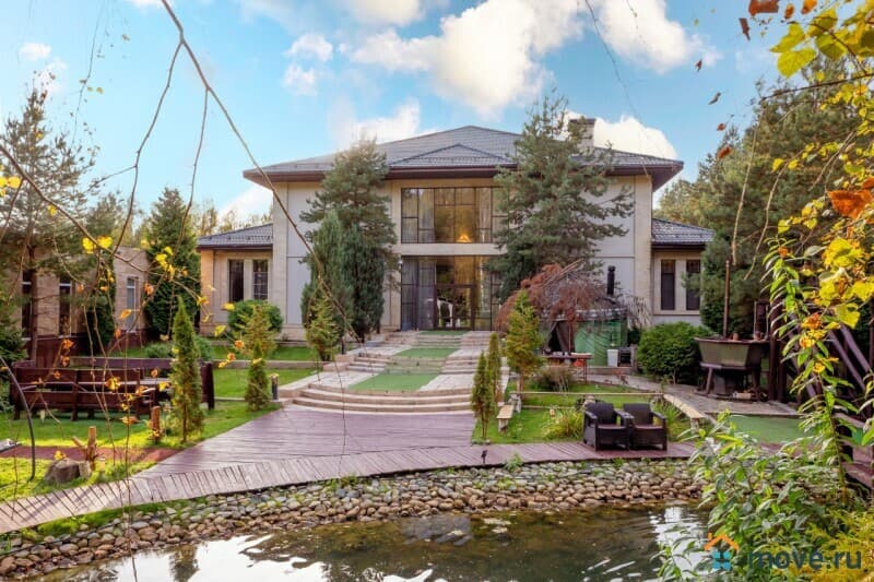 коттедж, 1200 м²