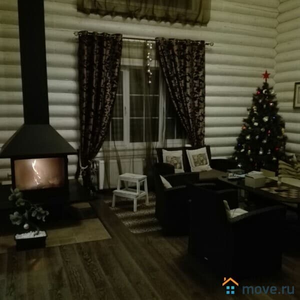 коттедж, 350 м²