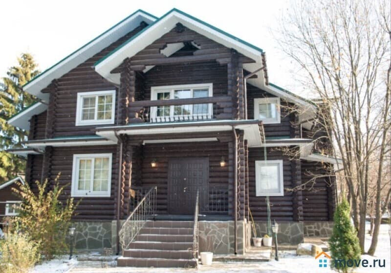 коттедж, 350 м²