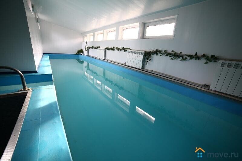 коттедж, 200 м²