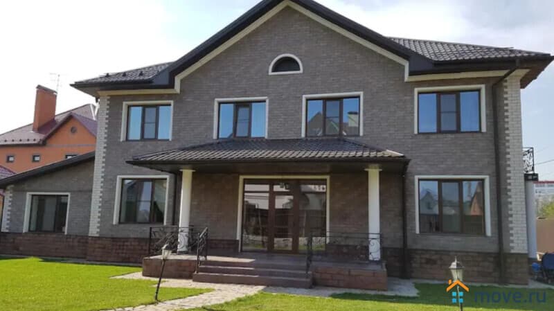 коттедж, 400 м²