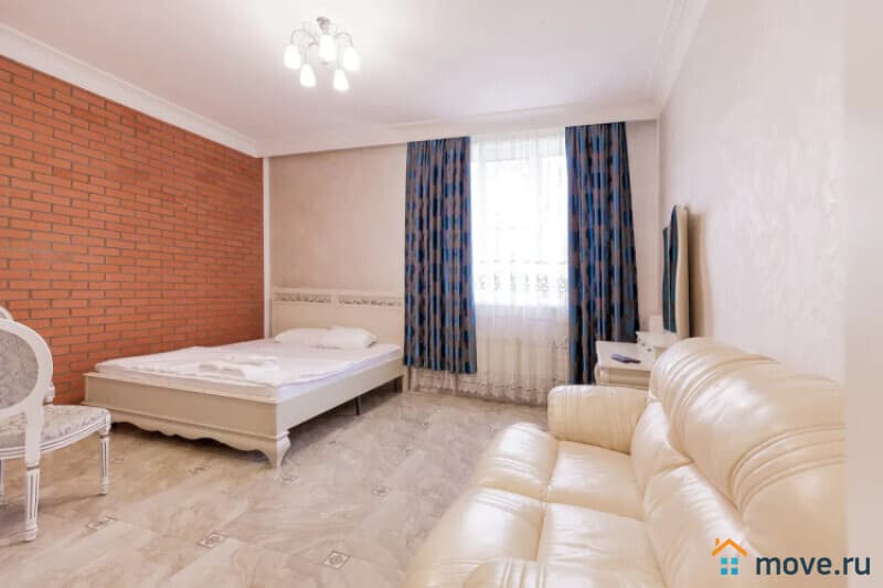 коттедж, 400 м²