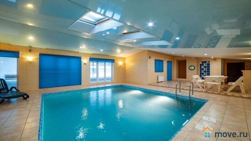 коттедж, 450 м²