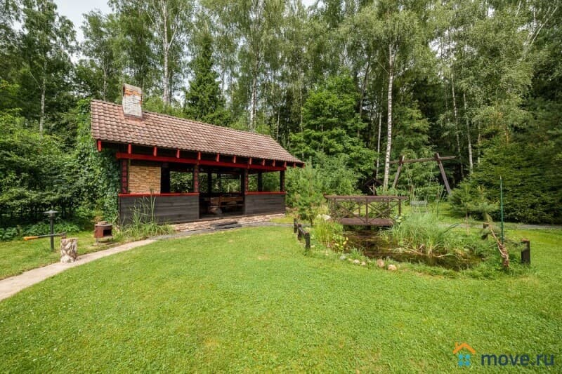 коттедж, 500 м²