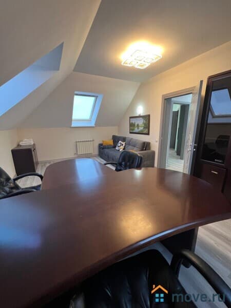 коттедж, 404 м²