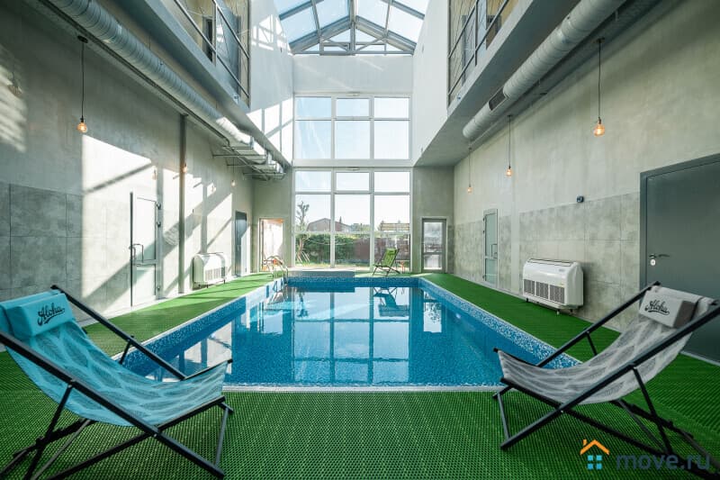 коттедж, 500 м²