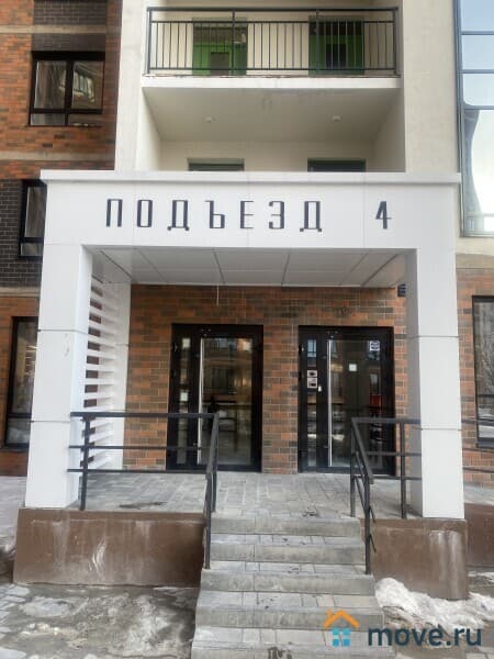 3-комн. квартира, 97.6 м²