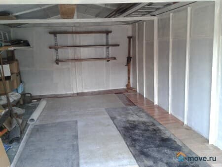 Сдаем гараж, 21 м&sup2;, Кемерово, улица Кирова, 27а