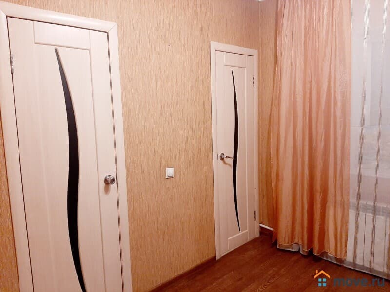 коттедж, 300 м²