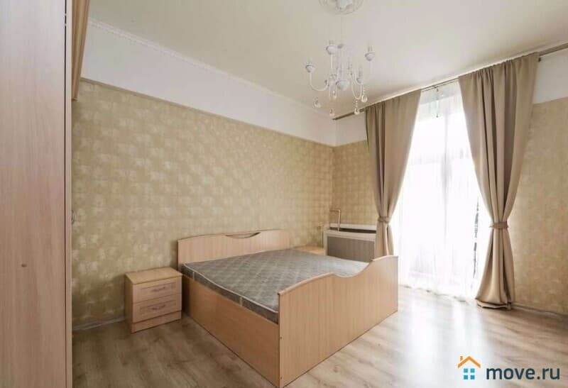 2-комн. квартира, 70 м²