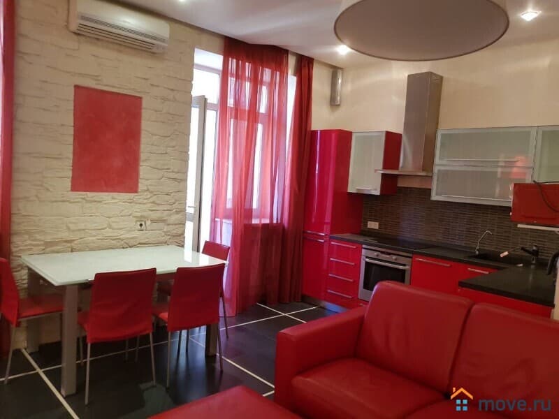 4-комн. квартира, 135 м²