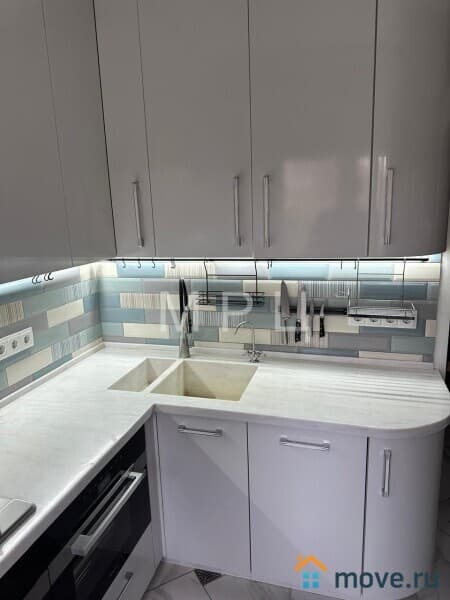 4-комн. квартира, 96.8 м²
