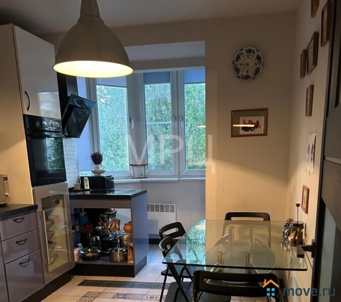 3-комн. квартира, 65 м²