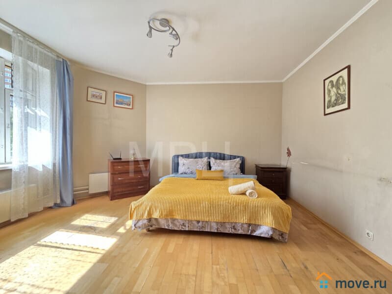 2-комн. квартира, 85 м&sup2;