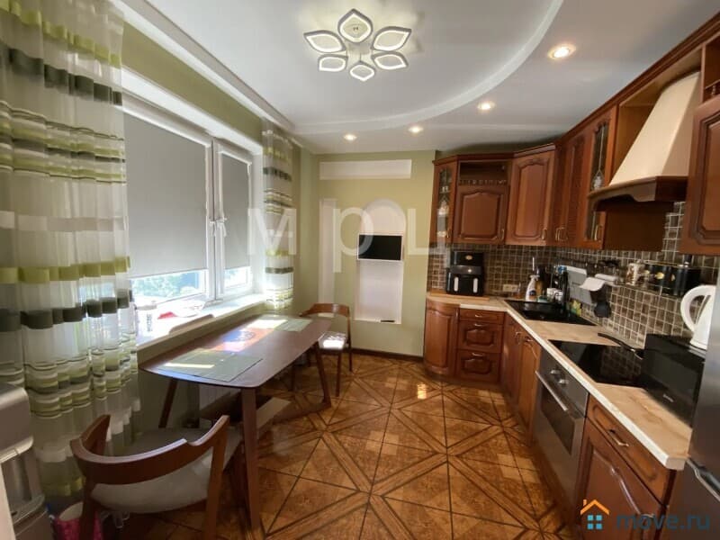 3-комн. квартира, 76.7 м&sup2;