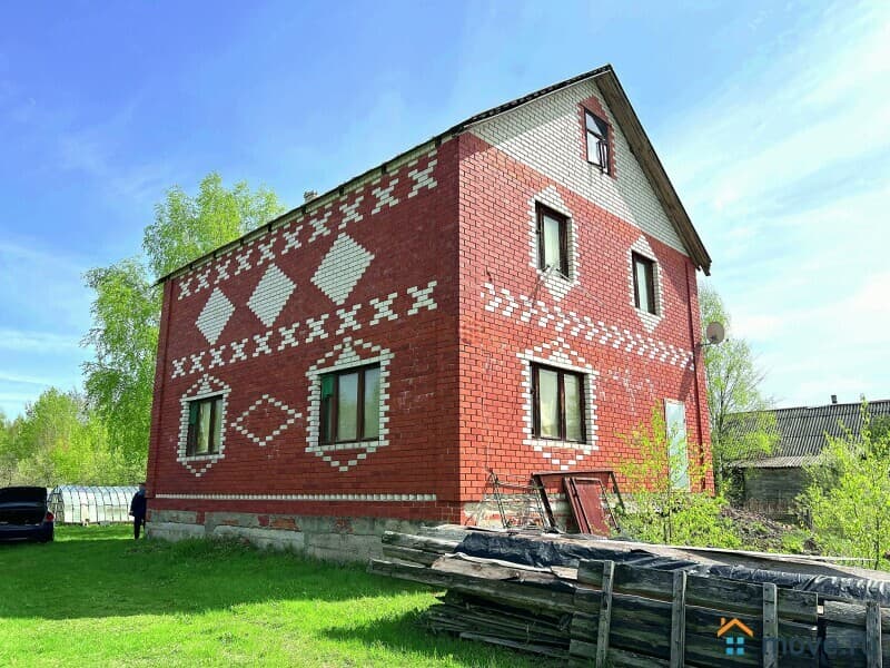 дом, 160 м²