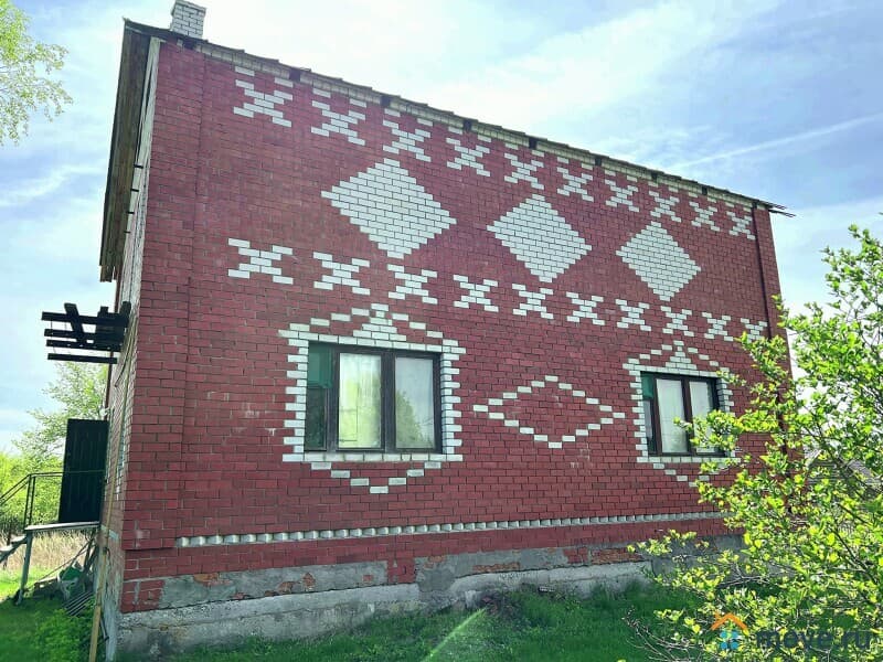 дом, 160 м²