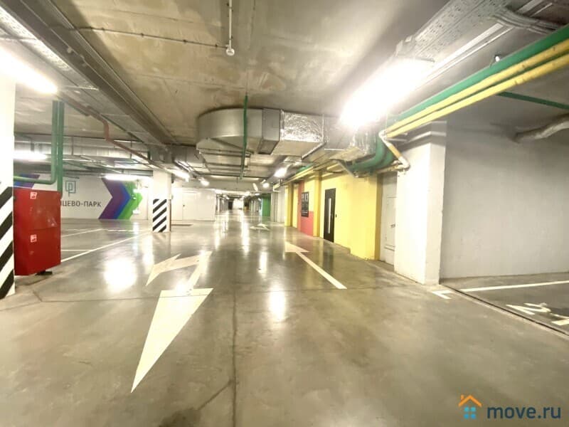 машиноместо, 14 м²