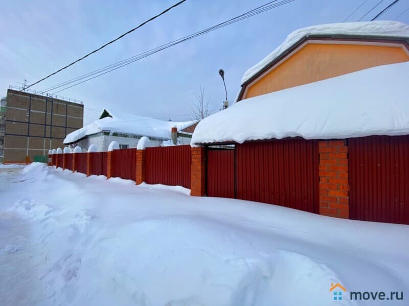 нежилое здание, 305 м&sup2;