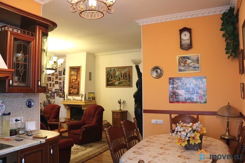 дом, 320 м&sup2;