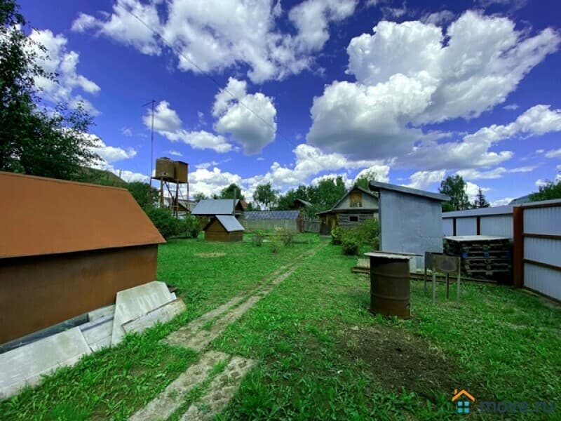 дом, 300 м&sup2;