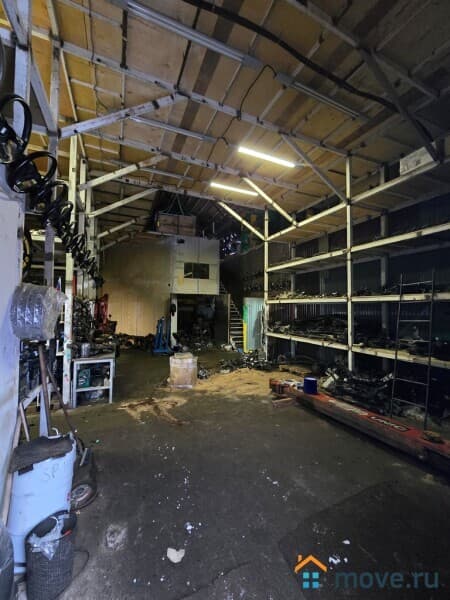 склад, 670 м&sup2;