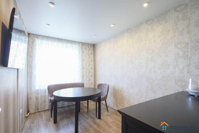 3-комн. квартира, 55.2 м²