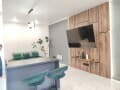 Сдается посуточно однокомнатная квартира, 43 м², этаж 1 из 3. Фото 4