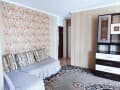 Объявление о сдаче трехкомнатной квартиры на сутки, 56 м², этаж 4 из 5. Фото 4